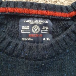 American Eagle long sleeve athletic fit sweater XL